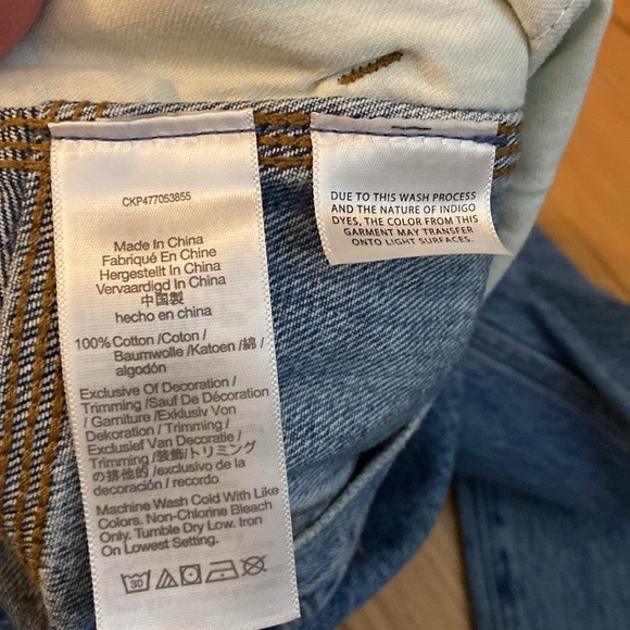 Madewell Low Slung Straight Carpenter Jeans in size 29, EUC, like new - Picture 12 of 16